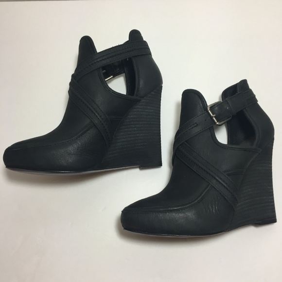 HP🔥 NIB JOIE Brickhouse LEATHER Wedge Bootie w Straps - Picture 4 of 8